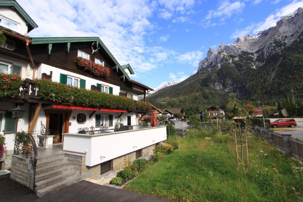 Gaestehaus Sonnenheim Mittenwald Luaran gambar