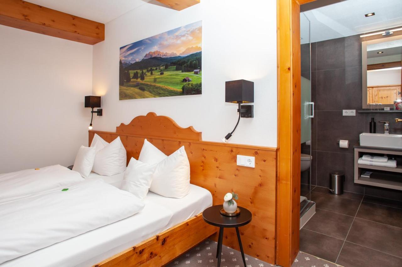 Gaestehaus Sonnenheim Mittenwald Luaran gambar
